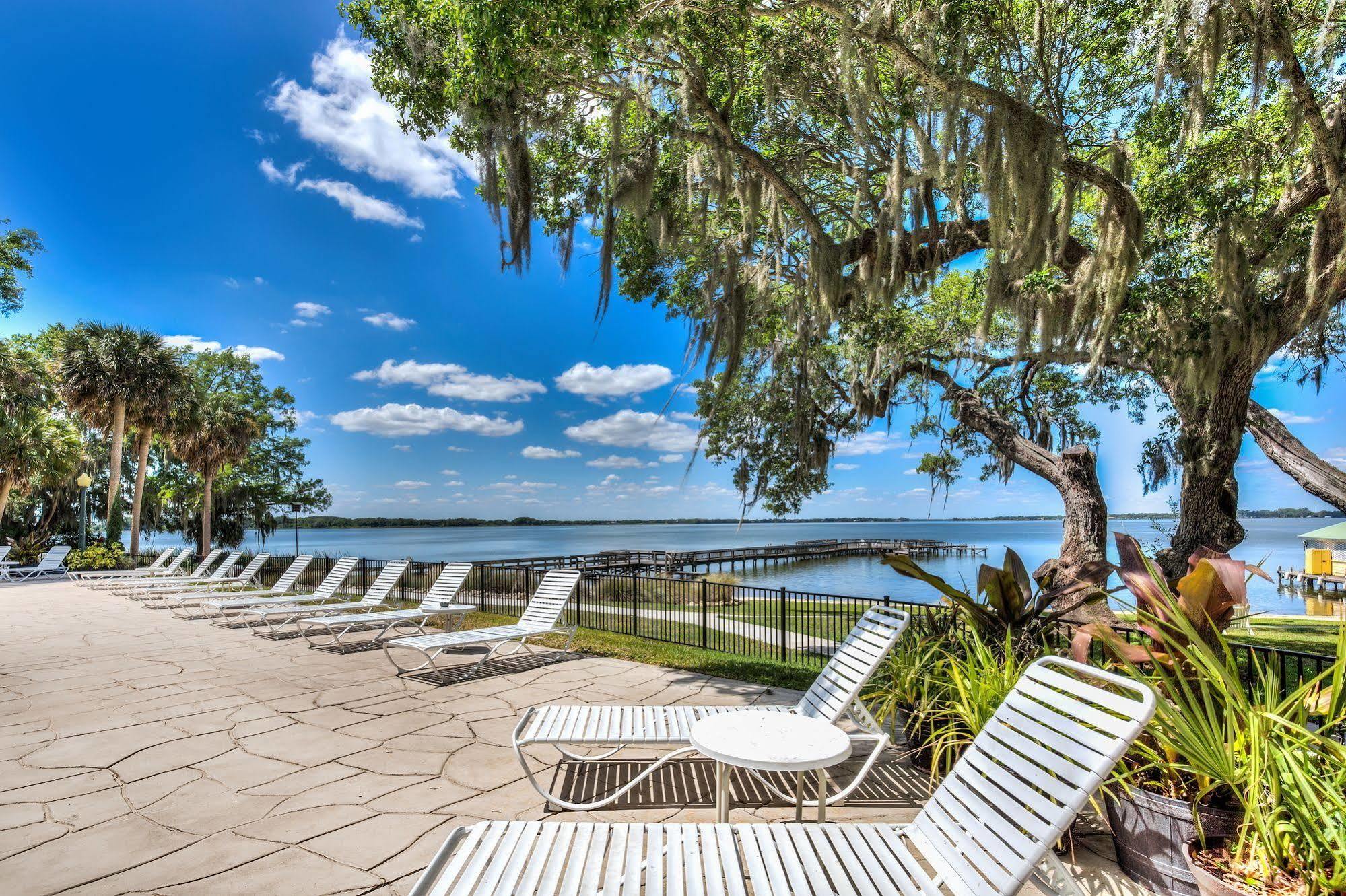 Lakeside Inn On Lake Dora Маунт-Дора Екстер'єр фото